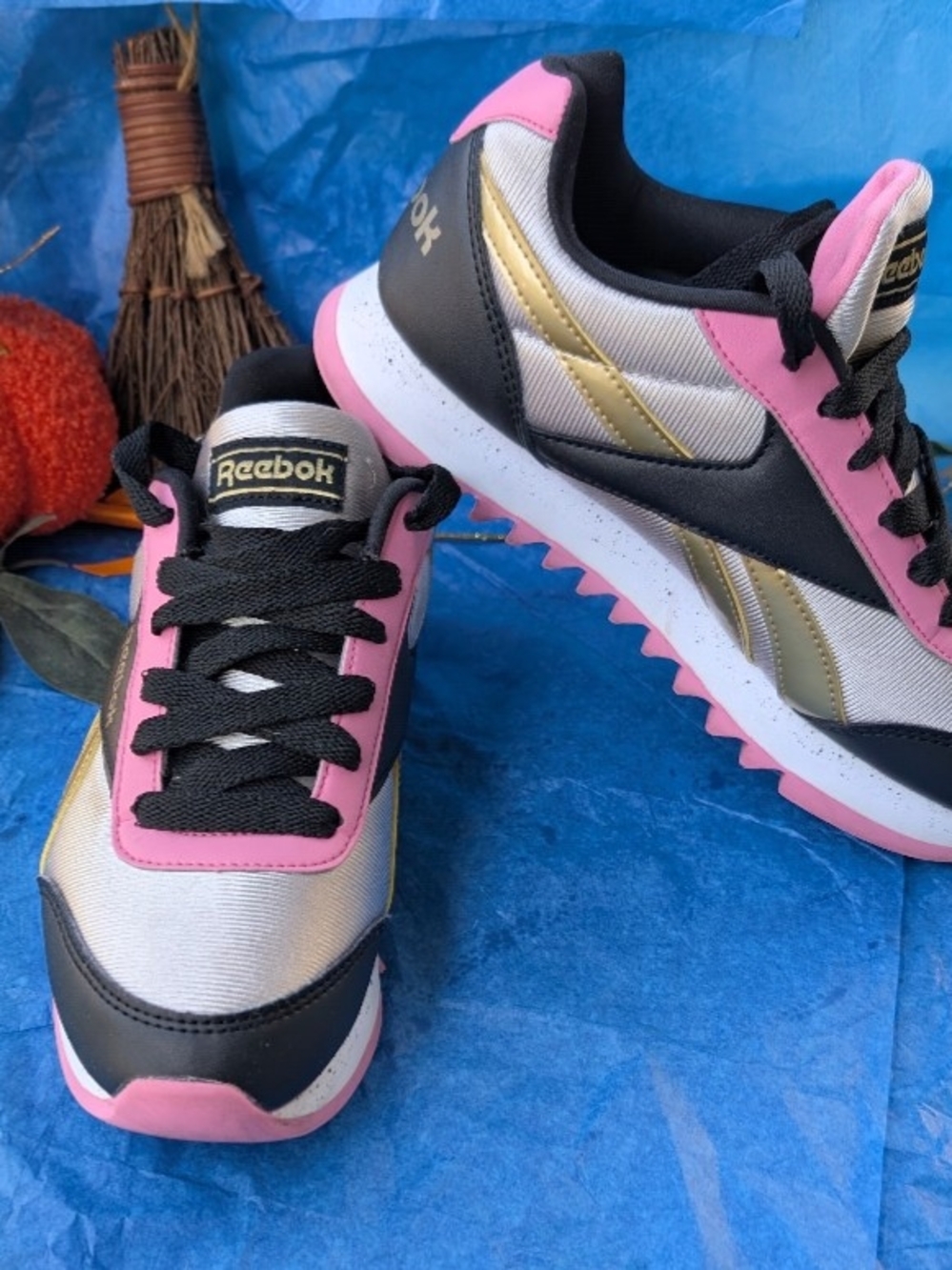 Reebok Set - Picture 7 of 11